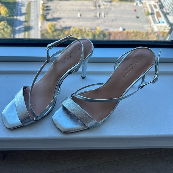 Halston Heritage Isla Leather Silver Heels - Picture 5 of 6